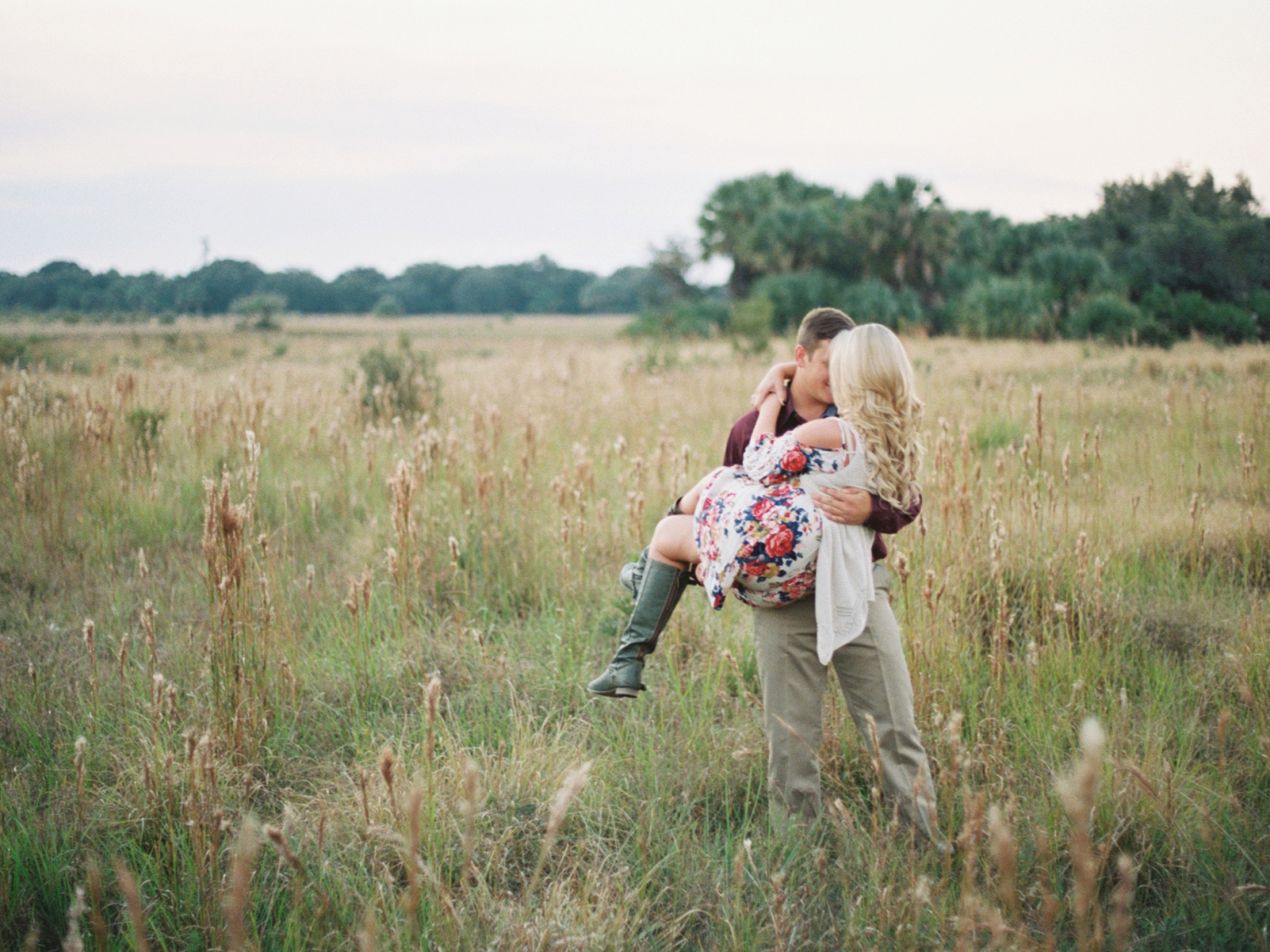 timeless engagement pictures - classy country engagement pictures